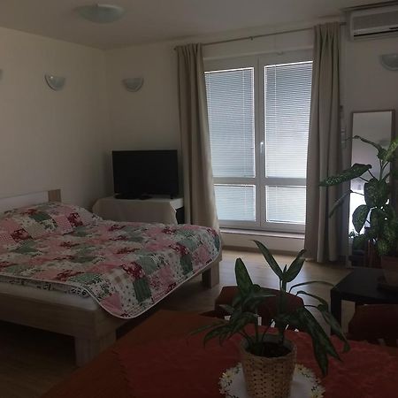 Apartment Praha 4 Eksteriør billede