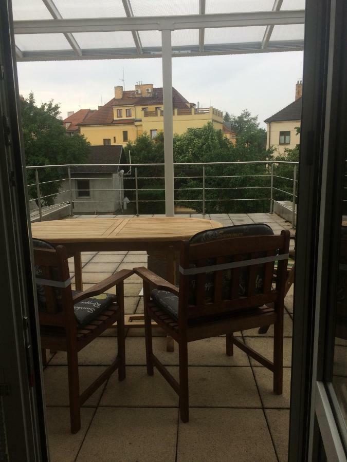 Apartment Praha 4 Eksteriør billede